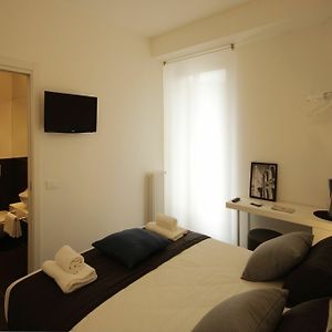 Camera economy con letto king size